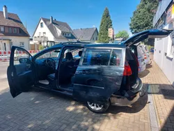 Schwarz Gebraucht 2007 Mazda 5 Van / Kleinbus | 2.499 € (Fairer Preis)