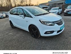 Weiß Gebraucht 2017 Opel Zafira Innovation Van / Kleinbus | 11.990 € (Guter Preis)