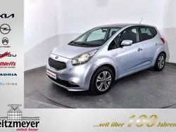 Sparklingsilber metallic Gebraucht 2016 Kia Venga DREAM-TEAM Edition Kleinwagen | 14.990 € (Teuer)