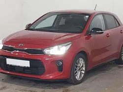 Signal red Gebraucht 2017 Kia Rio DREAM-TEAM Edition Kleinwagen | 9.490 € (Fairer Preis)