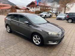 Grau Gebraucht 2016 Ford Focus Titanium Kombi | 5.900 € (Guter Preis)