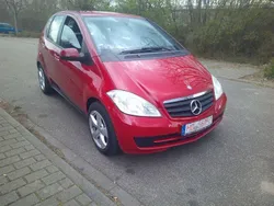 Rot Gebraucht 2010 Mercedes A180 Limousine | 4.500 € (Fairer Preis)