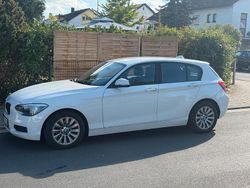 Weiß Gebraucht 2012 BMW 116 Kleinwagen | 10.000 €