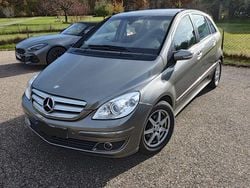 Silber Gebraucht 2006 Mercedes B200 Van / Kleinbus | 2.000 € (Guter Preis)