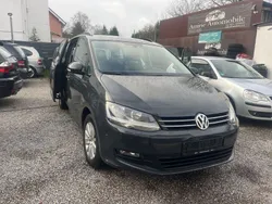 Grau Gebraucht 2011 VW Sharan Trendline Van / Kleinbus | 10.600 € (Etwas zu teuer)