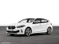Weiß Gebraucht 2024 BMW M135 Kleinwagen | 40.862 € (Fairer Preis)
