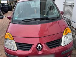 Rot Gebraucht 2005 Renault Modus Van / Kleinbus | 1.850 €