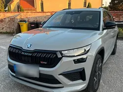 Grau Gebraucht 2022 Skoda Kodiaq SportLine SUV | 47.799 € (Teuer)
