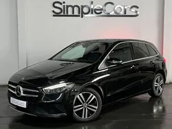 Schwarz Gebraucht 2020 Mercedes B200 Van / Kleinbus | 16.280 € (Fairer Preis)