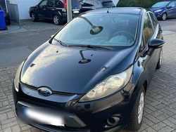 Schwarz Gebraucht 2011 Ford Fiesta Trend Kleinwagen | 4.099 € (Fairer Preis)