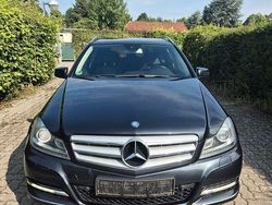 Schwarz Gebraucht 2013 Mercedes C220 Avantgarde Limousine | 13.500 € (Fairer Preis)