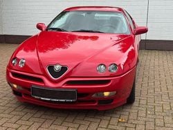 Rot Gebraucht 2001 Alfa Romeo GTV Coupé | 31.900 €