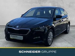 Schwarz Gebraucht 2019 Skoda Scala Active Kleinwagen | 14.890 € (Fairer Preis)