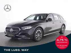 Grau Gebraucht 2024 Mercedes E200 Avantgarde Limousine | 43.645 € (Guter Preis)
