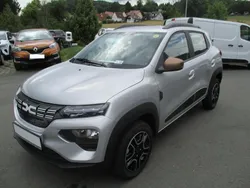 Grau Gebraucht 2023 Dacia Spring Extreme Kleinwagen | 13.900 € (Superpreis)