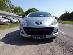 Blau Gebraucht 2010 Peugeot 207 Tendance Kleinwagen | 3.300 € (Fairer Preis)