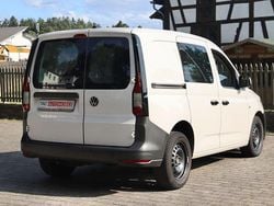 Weiß Gebraucht 2021 VW Caddy Van / Kleinbus | 15.350 € (Guter Preis)