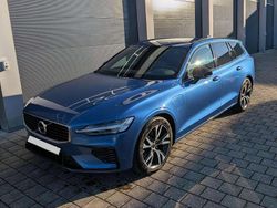 Gebraucht 2020 Volvo V60 R-Design Kombi | 27.900 € (Superpreis)