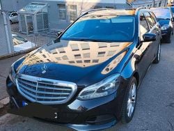 Schwarz Gebraucht 2015 Mercedes E200 Kombi | 9.000 € (Guter Preis)