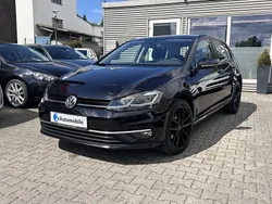 Deep black perleffekt Gebraucht 2019 VW Golf VII Comfortline Limousine | 17.980 € (Guter Preis)