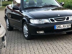 Schwarz Gebraucht 2000 Saab 9-3 Cabriolet Cabrio | 4.400 € (Teuer)