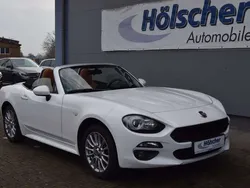 Weiß Gebraucht 2018 Fiat 124 Spider Lusso Cabrio | 19.800 € (Guter Preis)
