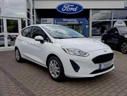 Frostweiß Gebraucht 2021 Ford Fiesta Cool & Connect Kleinwagen | 14.900 € (Fairer Preis)
