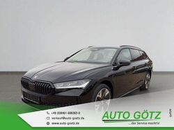 Onyxschwarz metallic Neu 2025 Skoda Superb SportLine Kombi | 47.490 € (Superpreis)