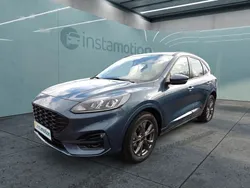 Blau Gebraucht 2022 Ford Kuga ST SUV | 30.440 € (Fairer Preis)