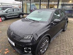 Schwarz Neu 2025 Renault R5 Evolution Kleinwagen | 27.990 €