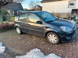 Schwarz Gebraucht 2008 Ford Fiesta Kleinwagen | 2.150 € (Fairer Preis)