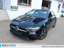Schwarz Gebraucht 2024 Mercedes A180 Limousine | 27.900 € (Guter Preis)