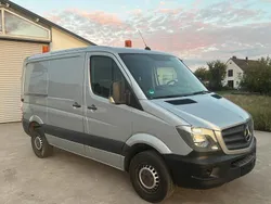 Grau Gebraucht 2015 Mercedes Sprinter Van | 16.500 € (Etwas zu teuer)