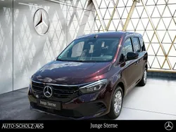 Rubellitrot metallic Gebraucht 2024 Mercedes EQT200 Van / Kleinbus | 24.889 € (Superpreis)
