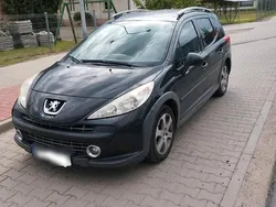 Schwarz Gebraucht 2008 Peugeot 207 Kombi | 1.499 € (Etwas zu teuer)