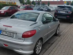 Silber Gebraucht 2004 Peugeot 206 CC Quiksilver Cabrio | 1.800 € (Fairer Preis)