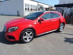 Rot Gebraucht 2019 Mercedes GLA200 AMG SUV | 27.900 € (Etwas zu teuer)