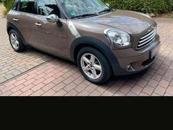 Braun Gebraucht 2013 Mini Cooper D Countryman SUV | 6.000 € (Fairer Preis)