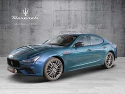Blau Neu 2024 Maserati Ghibli Coupé | 197.334 €