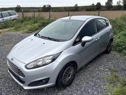 Silber Gebraucht 2012 Ford Fiesta Kleinwagen | 2.600 € (Fairer Preis)