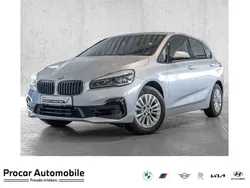 Silber Gebraucht 2020 BMW 218 Active Tourer Van / Kleinbus | 22.490 € (Teuer)