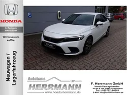 Platinum white pearl Neu 2024 Honda Civic Elegance Limousine | 36.990 € (Fairer Preis)