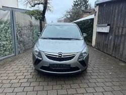 Silber Gebraucht 2015 Opel Zafira Tourer Selection Van / Kleinbus | 6.999 € (Fairer Preis)
