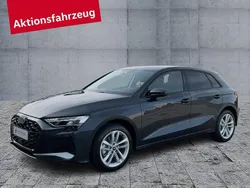 Grau Neu 2025 Audi A3 Sportback Advanced Limousine | 34.990 € (Fairer Preis)