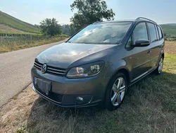 Grau Gebraucht 2015 VW Touran Cup Van / Kleinbus | 12.500 € (Superpreis)
