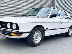 Alpinweiß Gebraucht 1980 BMW 520 Limousine | 19.950 €