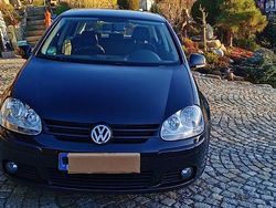 Schwarz Gebraucht 2006 VW Golf V Limousine | 3.800 € (Etwas zu teuer)