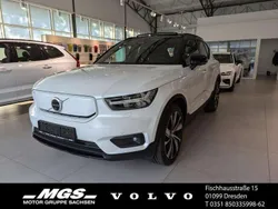 Crystal white / metallic Gebraucht 2020 Volvo XC40 R-Design SUV | 33.750 € (Etwas zu teuer)