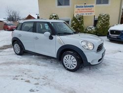 Weiß Gebraucht 2011 Mini One Countryman SUV | 4.450 € (Fairer Preis)