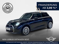 Midnight black metallic Gebraucht 2024 Mini Cooper Favoured Kleinwagen | 27.848 € (Fairer Preis)